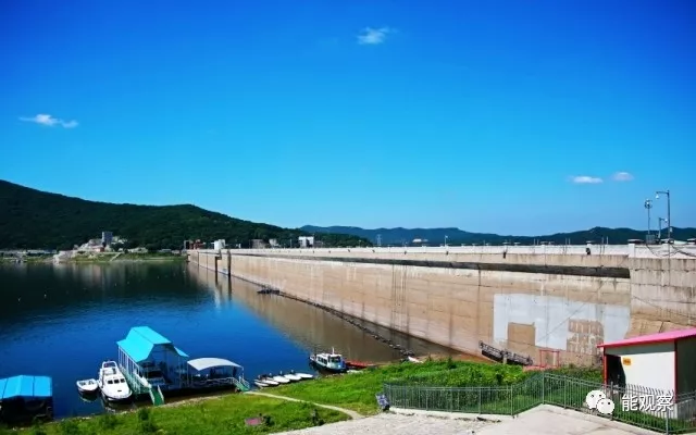 天天鲁一鲁摸一摸爽一爽