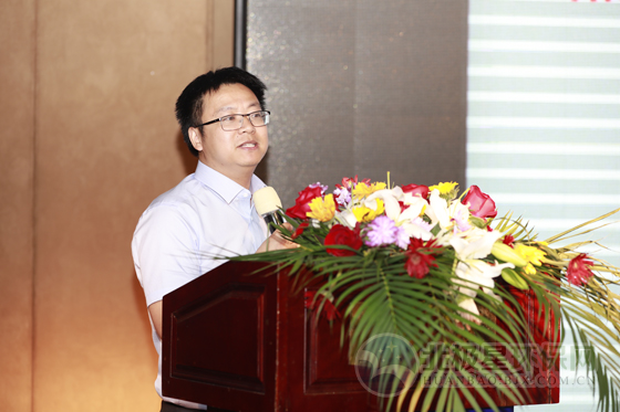 天天鲁一鲁摸一摸爽一爽