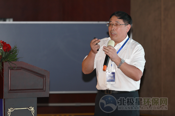 天天鲁一鲁摸一摸爽一爽