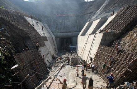 天天鲁一鲁摸一摸爽一爽