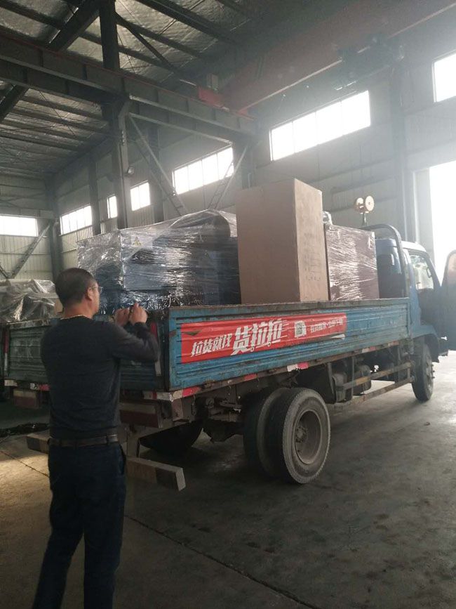 天天鲁一鲁摸一摸爽一爽