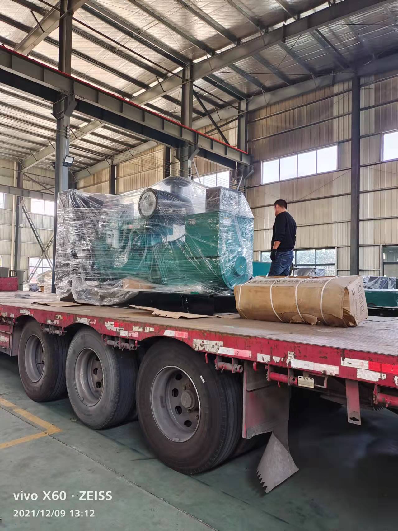 天天鲁一鲁摸一摸爽一爽