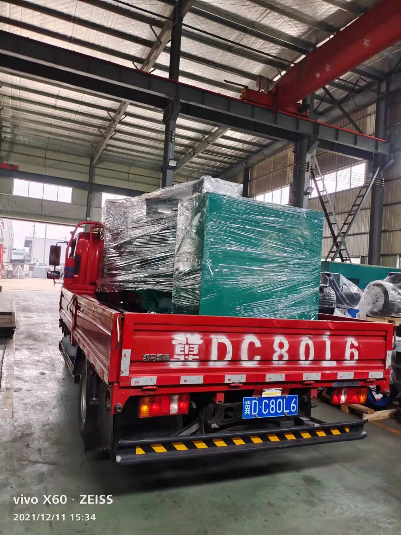 天天鲁一鲁摸一摸爽一爽