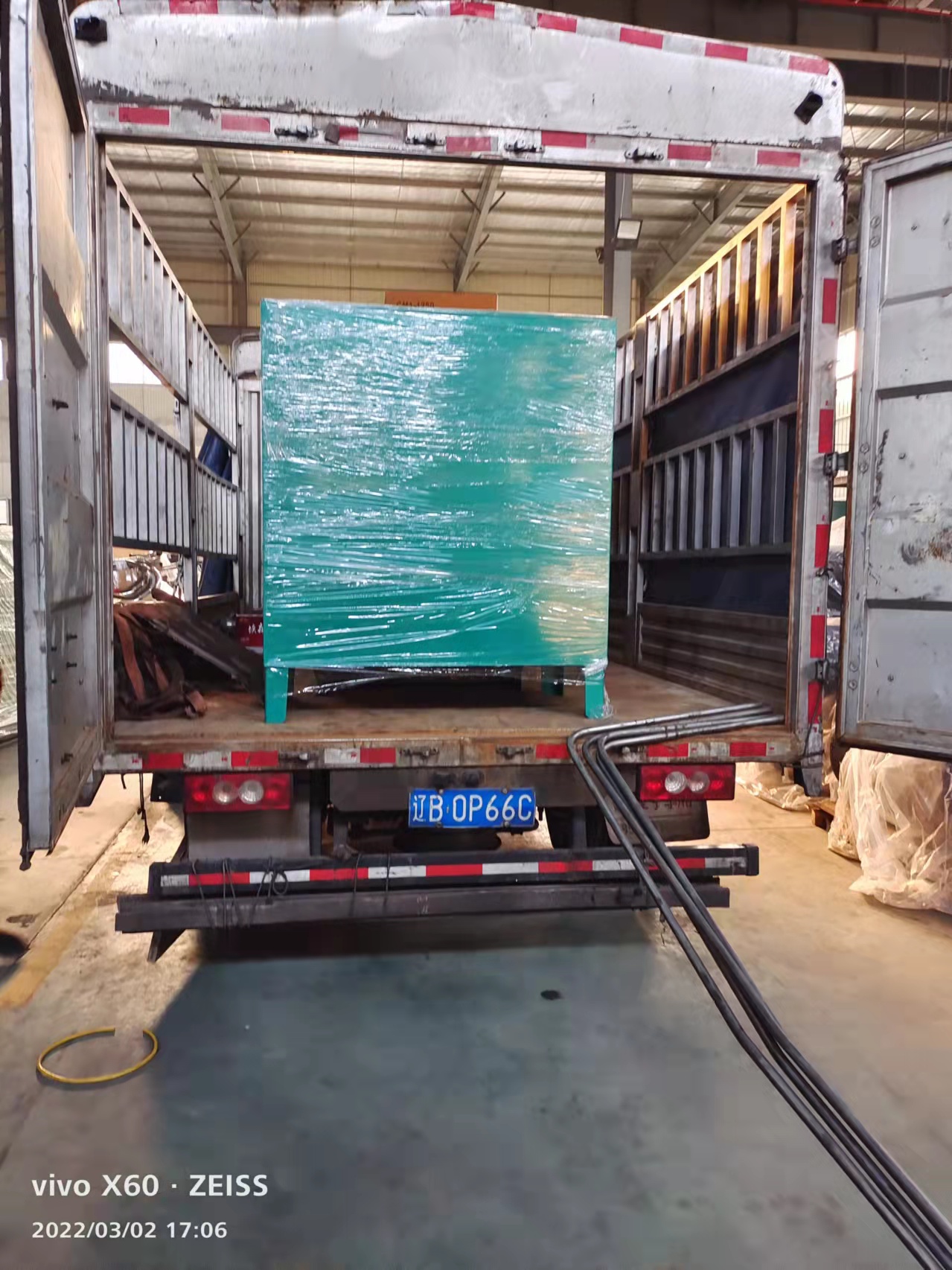 天天鲁一鲁摸一摸爽一爽