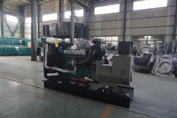 天天鲁一鲁摸一摸爽一爽