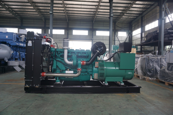 天天鲁一鲁摸一摸爽一爽