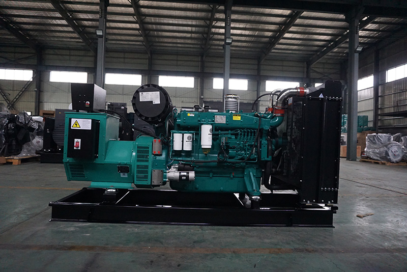 天天鲁一鲁摸一摸爽一爽