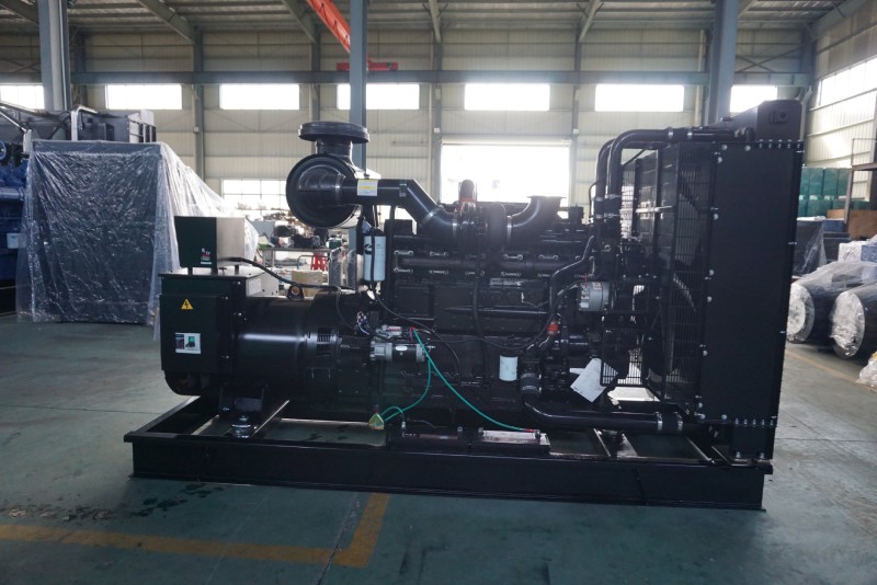 天天鲁一鲁摸一摸爽一爽